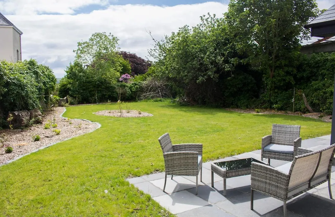 Dingle Garden Townhouse-1